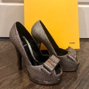 🆕FENDI Glittering Peep Toe Evening Shoes